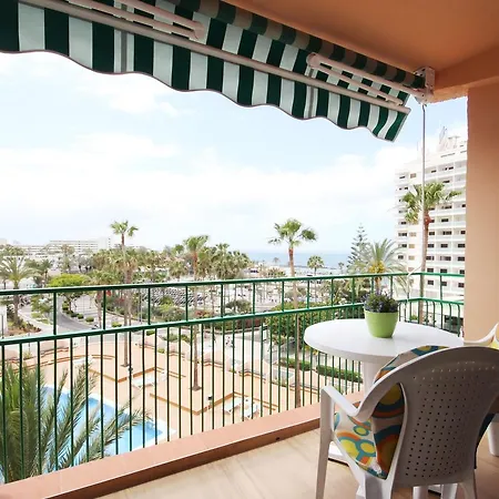 Апартаменты Acapulco Ocean View Плая-де-лас-Америкас